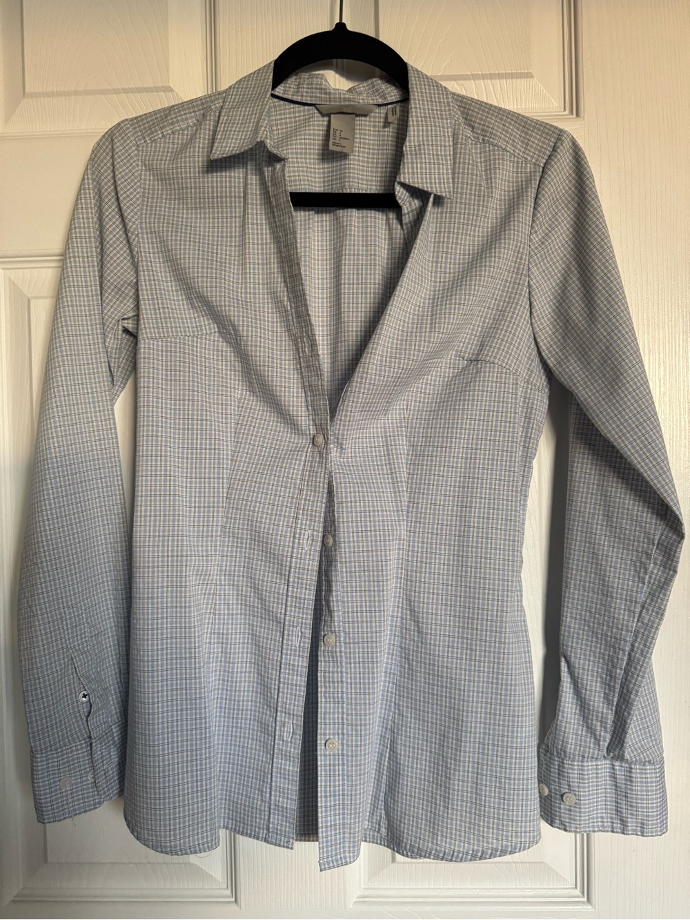 H&M Light Blue Checked Women's Button-Up Blouse